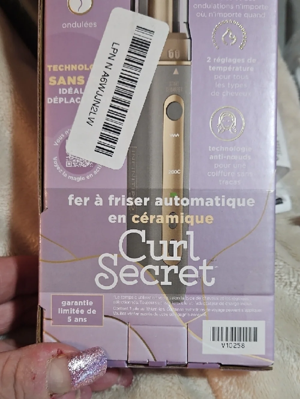 Curl Secret Cordless Curling Wand in Metallic Gold and Silver-Tone - Picture 9 of 9